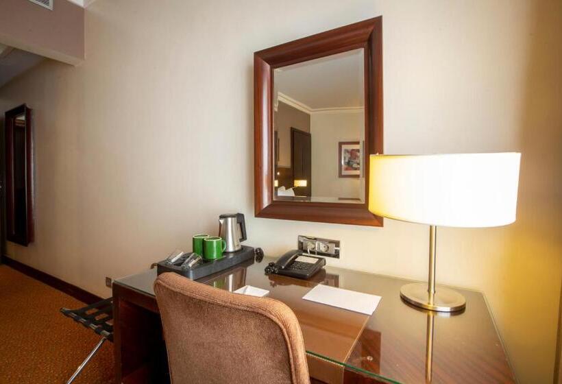 Номер Deluxe, Atlantic Agdal