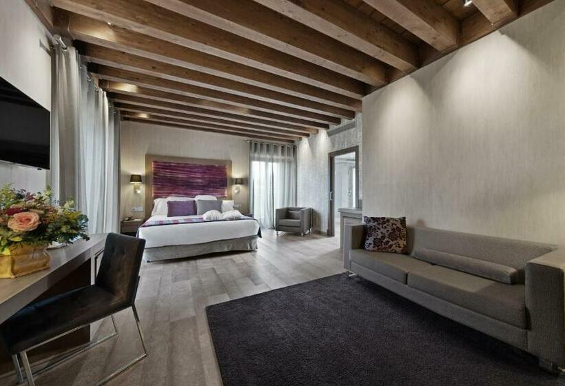 סוויטת ג'וניור, Castilla Termal Monasterio De Valbuena