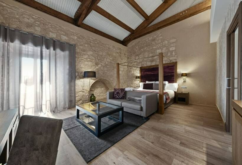 סוויטת ג'וניור, Castilla Termal Monasterio De Valbuena