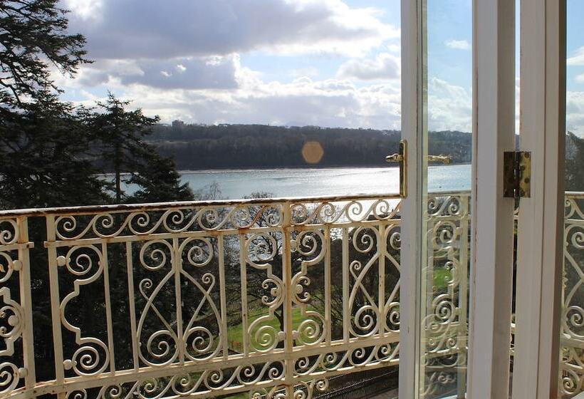 3间卧室的房子, Château Rhianfa