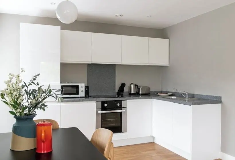 １ベッドルームアパートメント, Cove Minshull Street