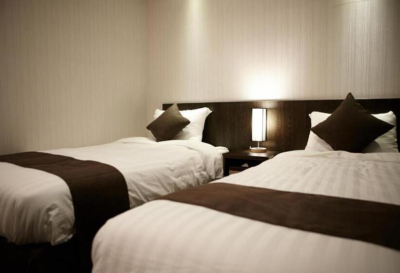 Quarto standard, Cs Premier