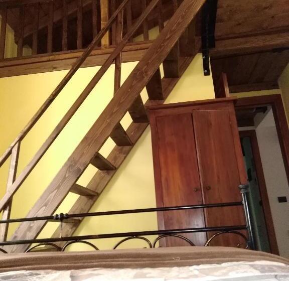 חדר סטנדרט לשלושה, La Corte Di Lucina