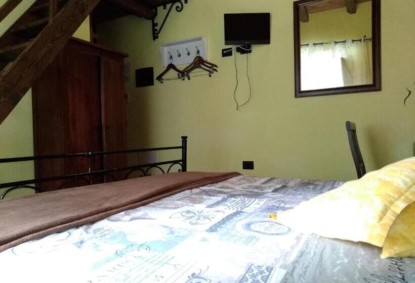 חדר סטנדרט לשלושה, La Corte Di Lucina