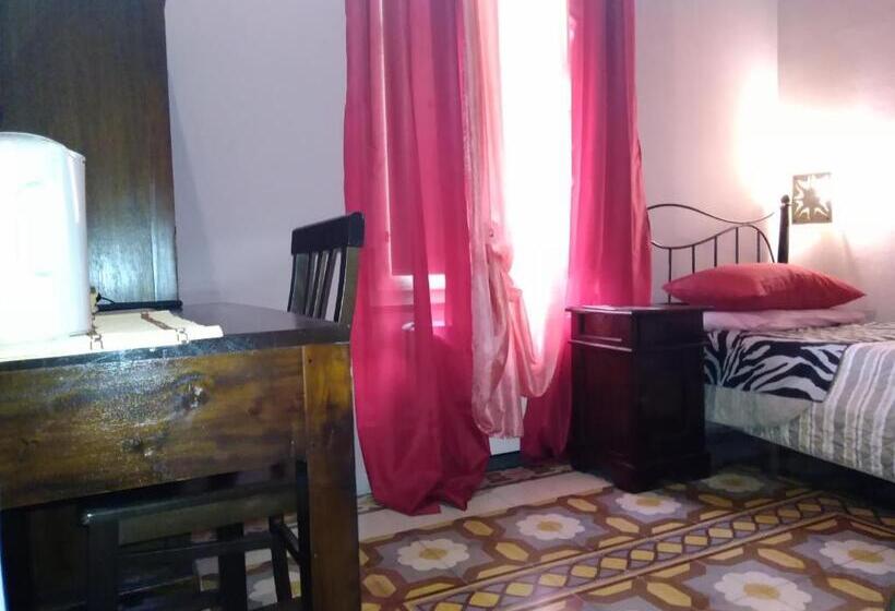 חדר סטנדרט יחיד, La Corte Di Lucina