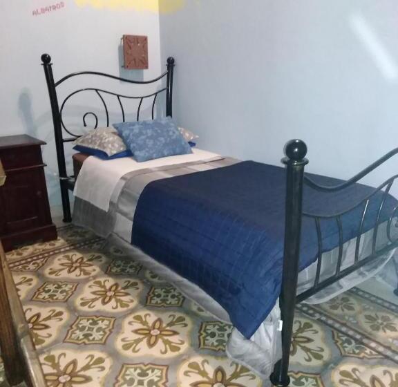 חדר סטנדרט יחיד, La Corte Di Lucina