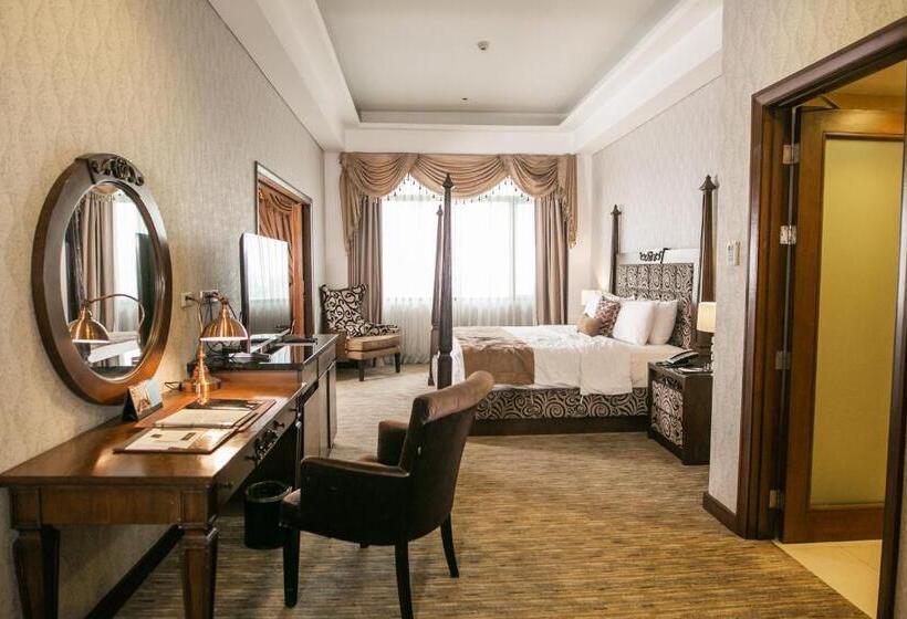 سوئیت پرزیدنت, Luxent