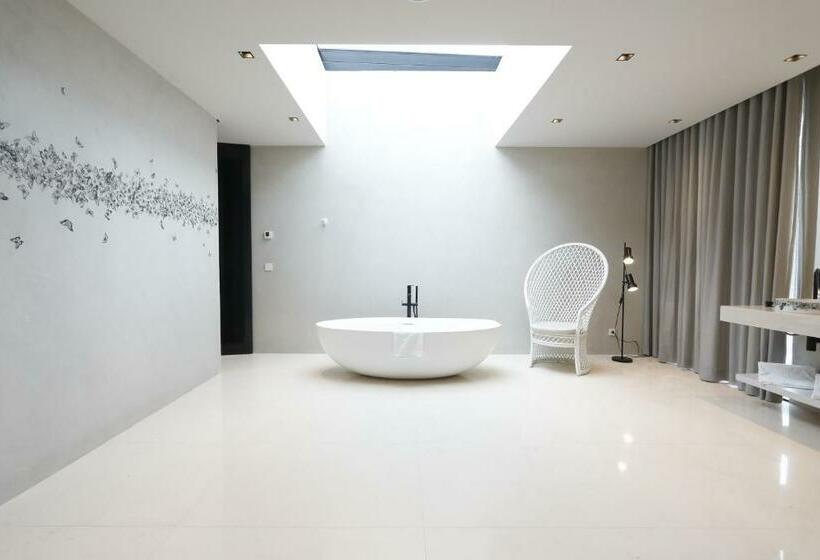 프레지덴셜 스위트, Montebelo Vista Alegre Ilhavo