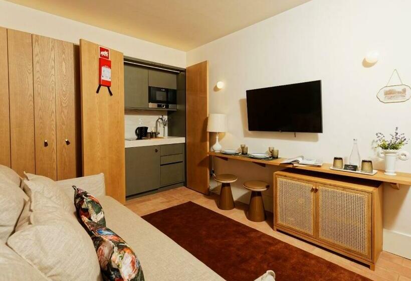 스탠다드 스튜디오 (전망), Montebelo Vista Alegre Ilhavo