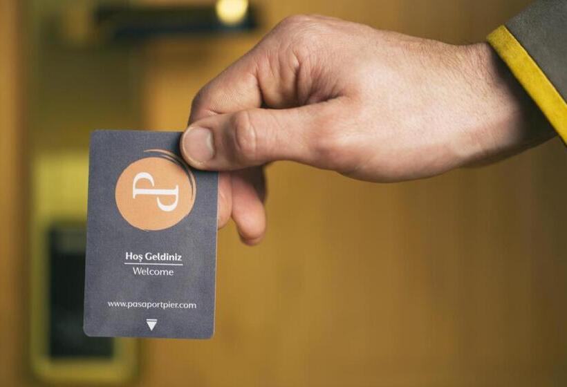 Camera Economy, Pasaport Pier