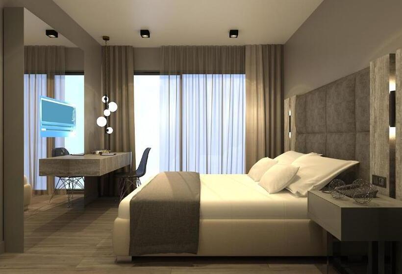 Camera Superiore, Pasaport Pier