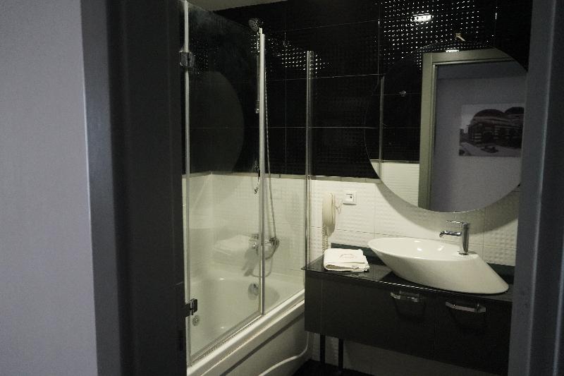 Camera Deluxe Vista Mare, Pasaport Pier