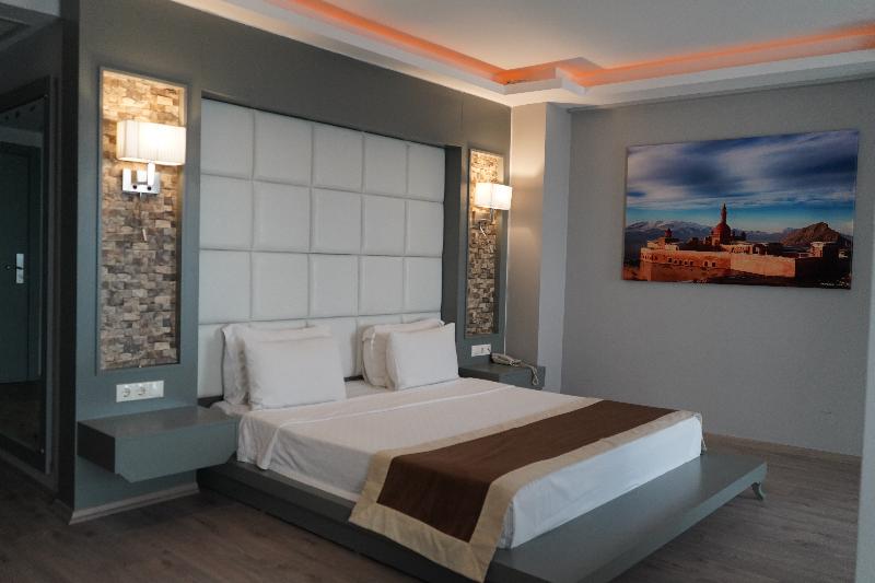 Camera Deluxe Vista Mare, Pasaport Pier