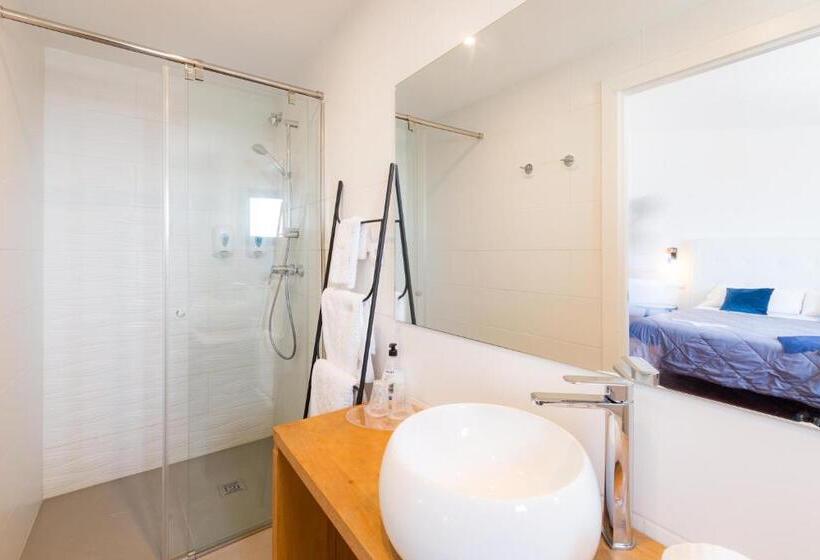 Номер Стандарт Вид на Море, Rec De Palau