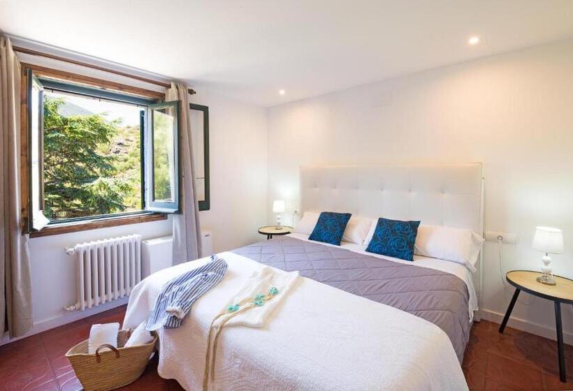 Номер Стандарт Вид на Горы, Rec De Palau