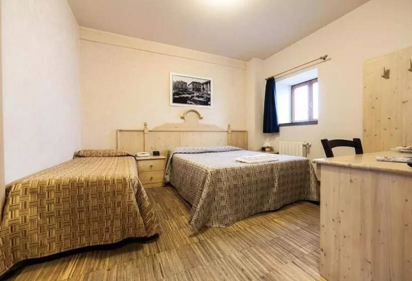 اتاق استاندارد سه نفره, Rifugio Sapienza