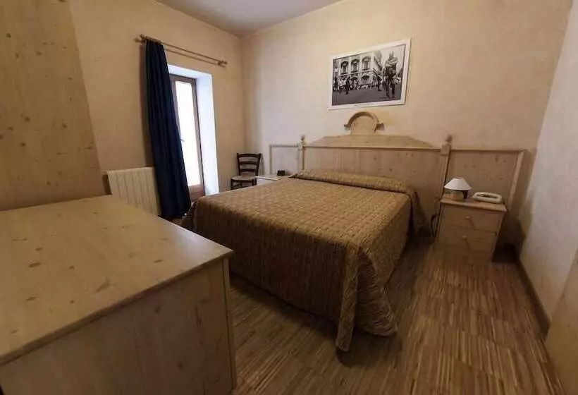 اتاق استاندارد سه نفره, Rifugio Sapienza