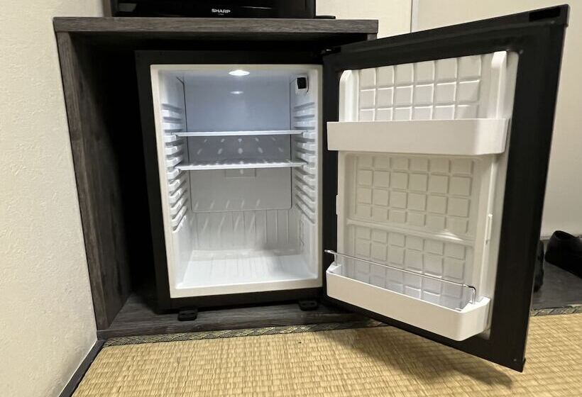 浴室共有のエコノミールーム, Sunplaza 2