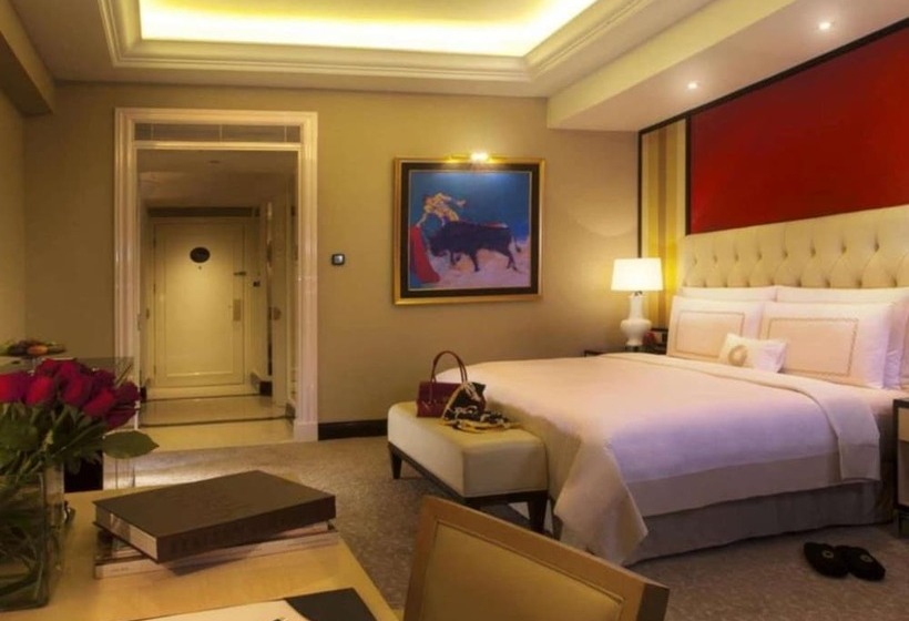 Номер Клуб, The Trans Luxury Hotel Bandung