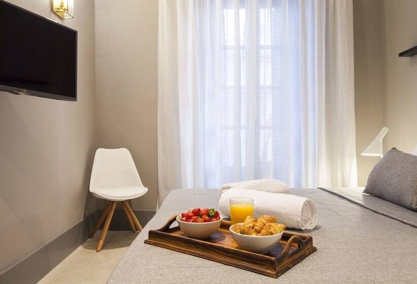 スタンダードスタジオ, Kare No Apartments By Sitges Group