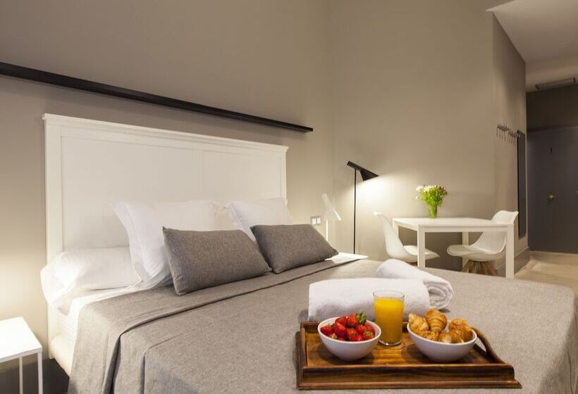 スタンダードスタジオ, Kare No Apartments By Sitges Group