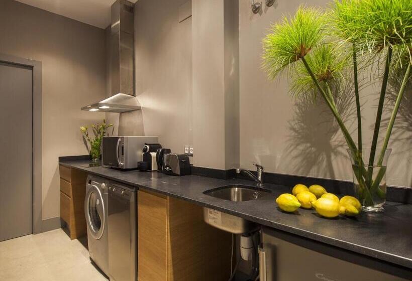 スタンダードスタジオ, Kare No Apartments By Sitges Group