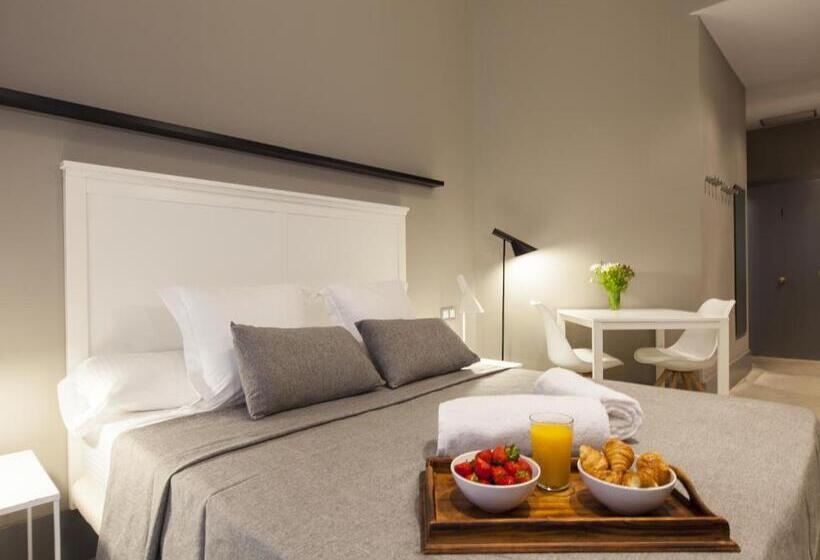 スタンダードスタジオ, Kare No Apartments By Sitges Group