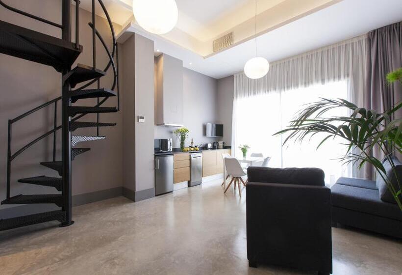 スーペリアスタジオ, Kare No Apartments By Sitges Group