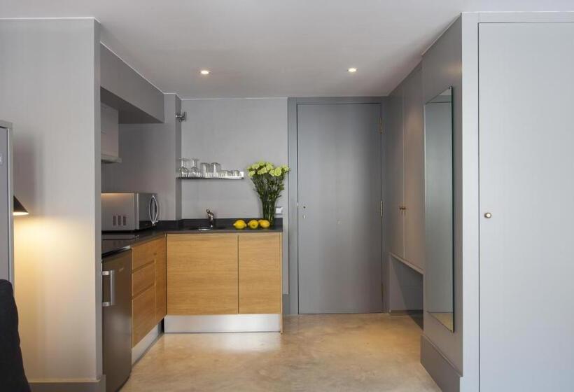 デラックススタジオ, Kare No Apartments By Sitges Group