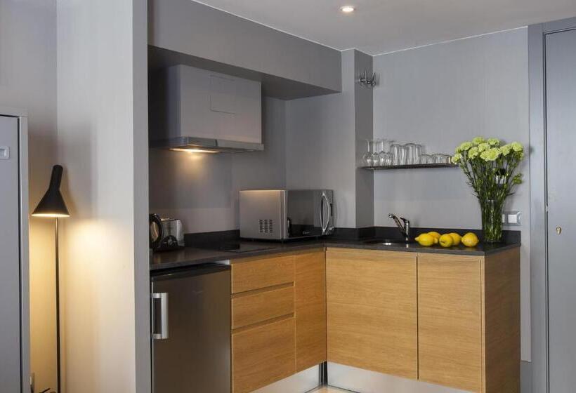 デラックススタジオ, Kare No Apartments By Sitges Group