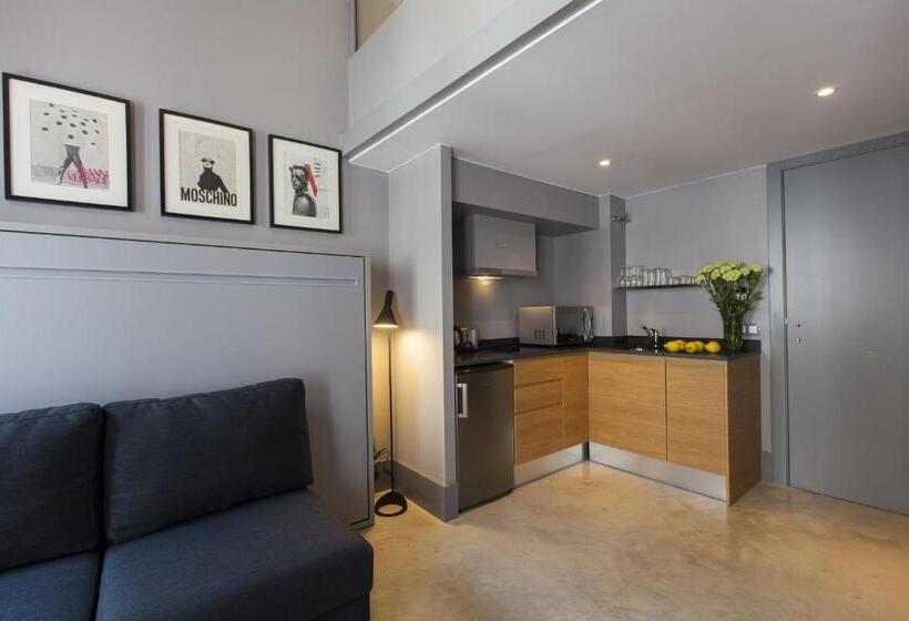 Студия Deluxe, Kare No Apartments By Sitges Group