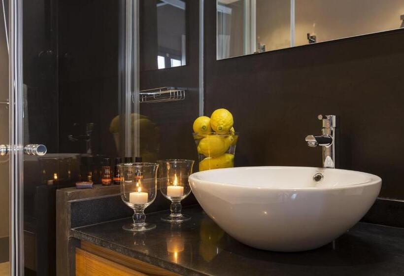 デラックススタジオ, Kare No Apartments By Sitges Group