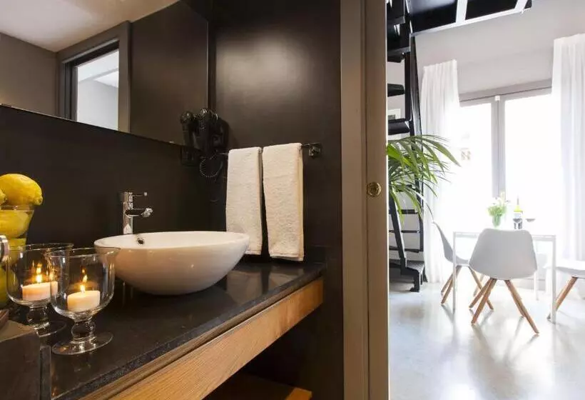 デラックススタジオ, Kare No Apartments By Sitges Group
