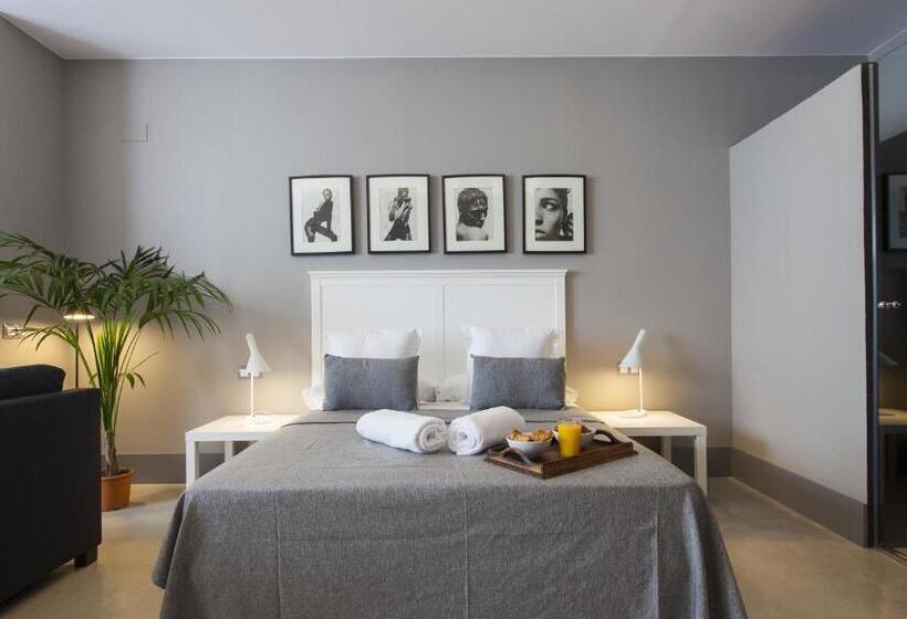 Студио Стандарт с Террасой, Kare No Apartments By Sitges Group