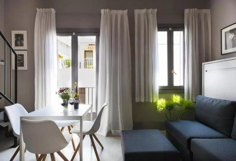 デラックススタジオ, Kare No Apartments By Sitges Group