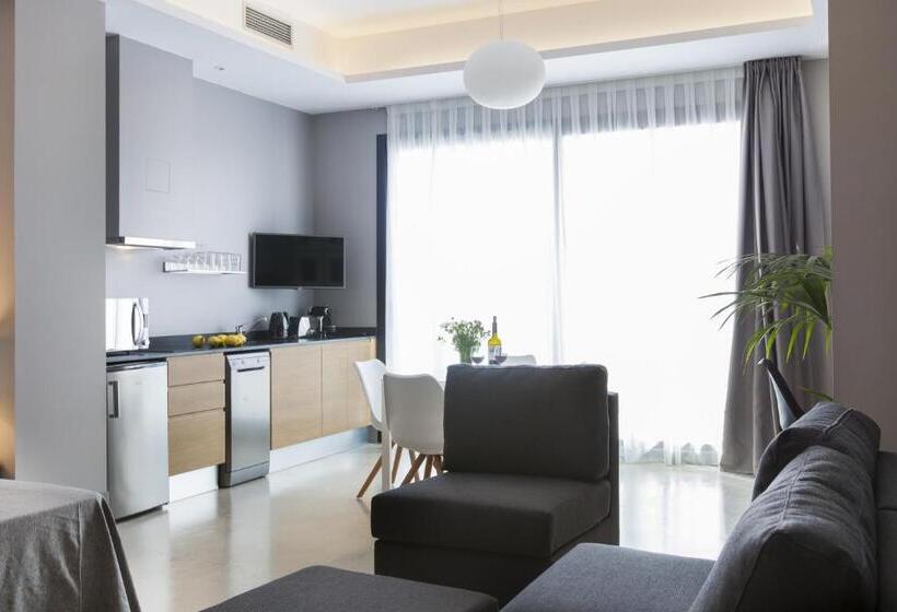 Студия Стандарт, Kare No Apartments By Sitges Group