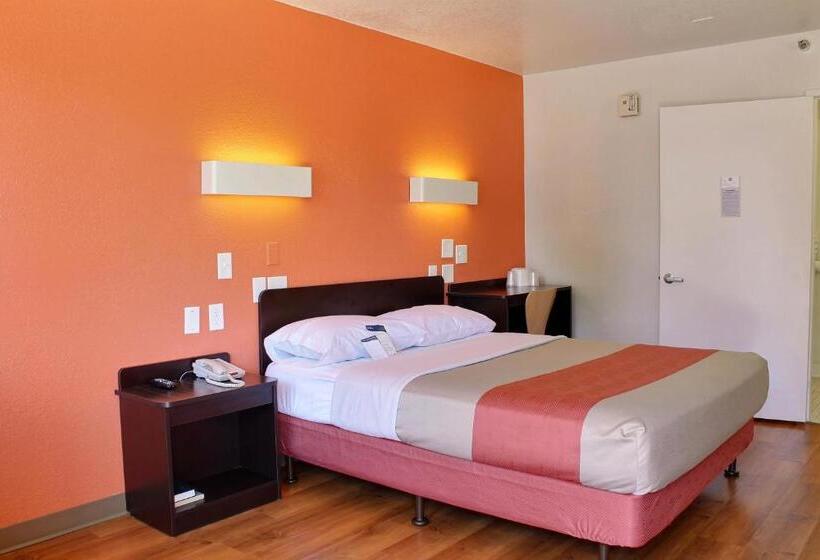 Mozgáskorlátozott Standard Szoba, Motel 6san Luis Obispo, Ca South