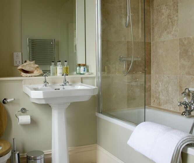 חדר סטנדרט, Overtown Manor Bed And Breakfast