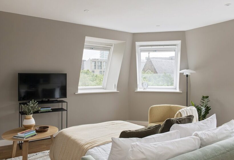 דירת חדר, Cove Minshull Street