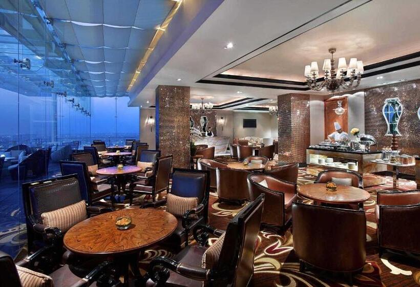 سوییت, The Trans Luxury Hotel Bandung