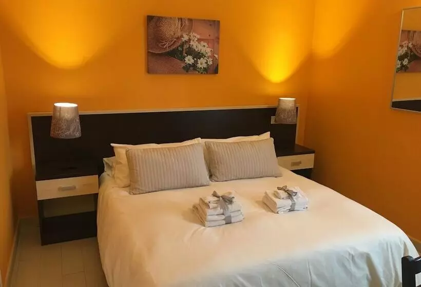スタンダードトリプルルーム, B&b Il Girasole