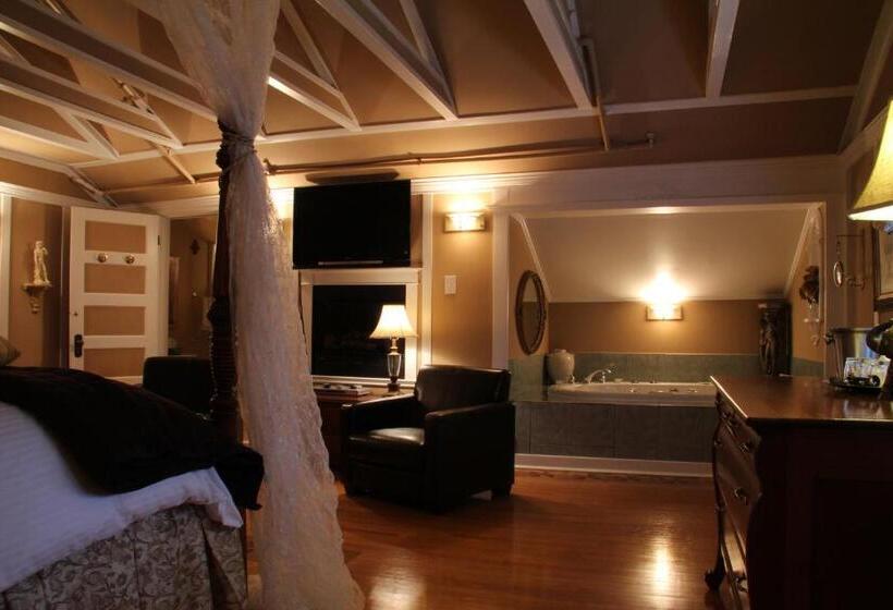 キングサイズベッドのスーペリアルーム, Leaside Manor