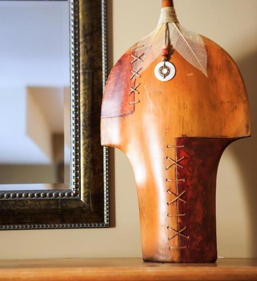 スタンダードスタジオ, Leaside Manor