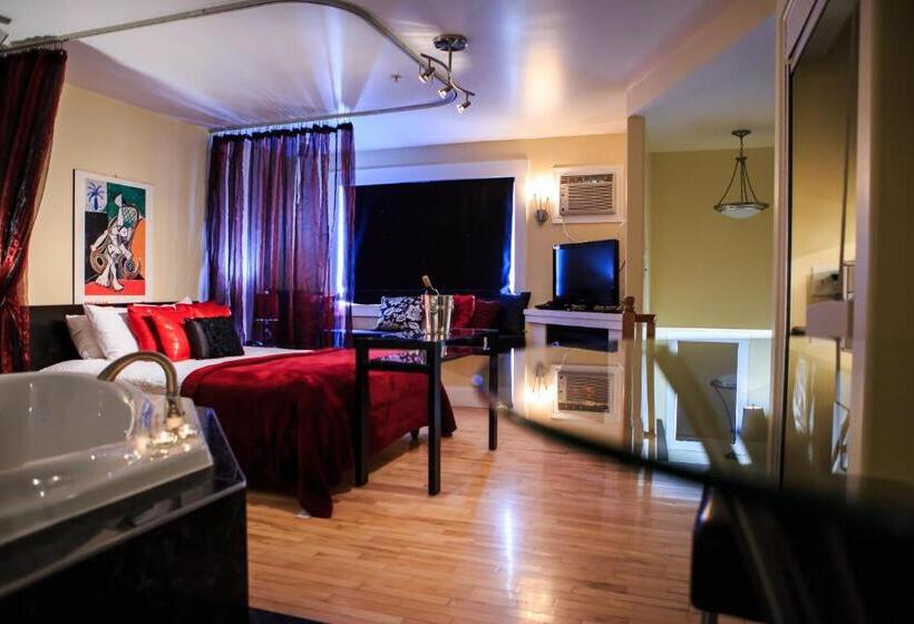 スーペリアールーム, Leaside Manor