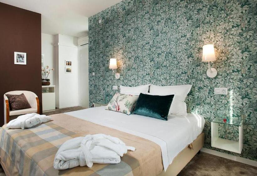 주니어 스위트, Boban Luxury Suites