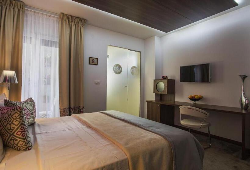 수피리어 룸, Boban Luxury Suites