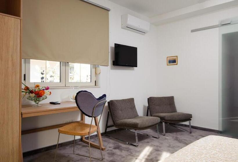 디럭스 룸, Boban Luxury Suites