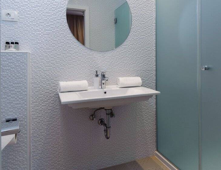 디럭스 룸, Boban Luxury Suites
