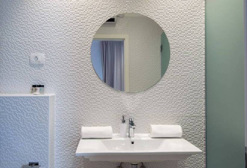 디럭스 룸, Boban Luxury Suites