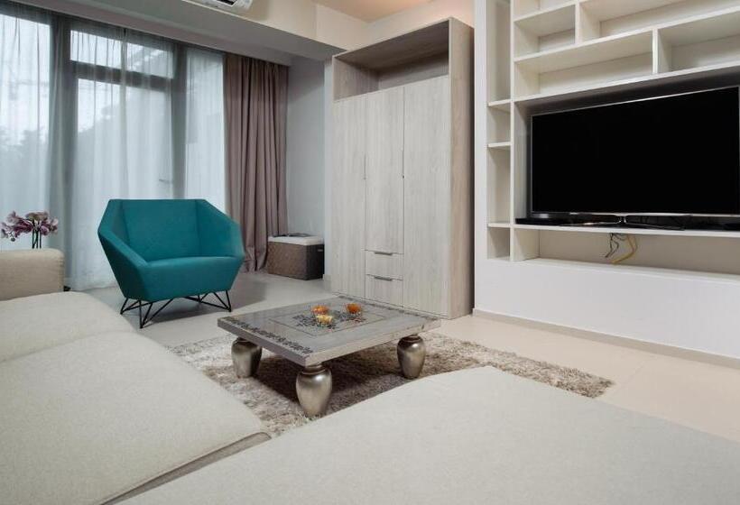스위트, Boban Luxury Suites